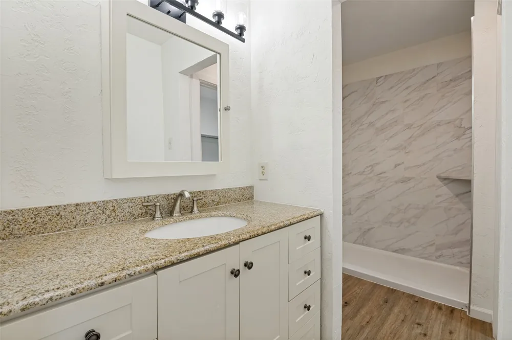 502 Brian Drive Grand Prairie, TX 75052