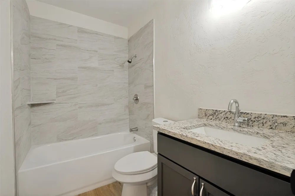 502 Brian Drive Grand Prairie, TX 75052