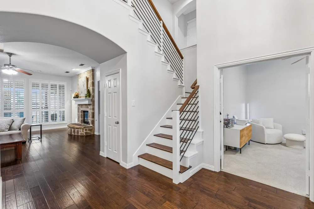 7109 New Bury Court Rowlett, TX 75089