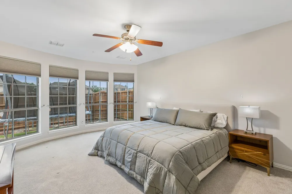 7109 New Bury Court Rowlett, TX 75089