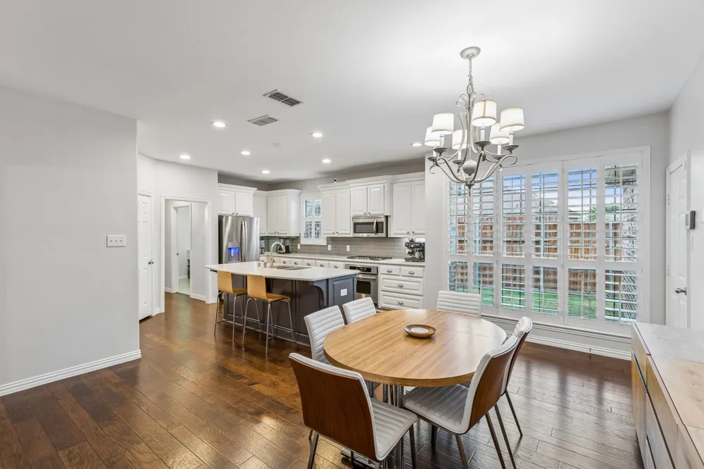 7109 New Bury Court Rowlett, TX 75089