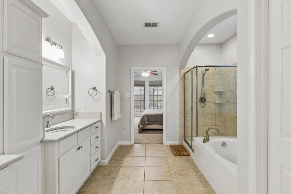 7109 New Bury Court Rowlett, TX 75089