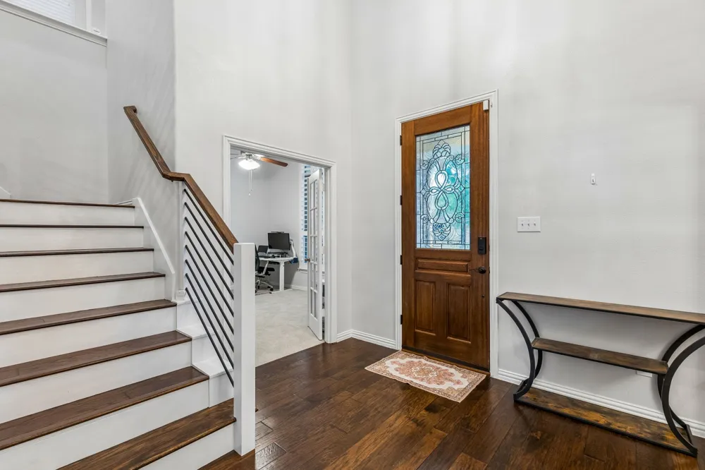 7109 New Bury Court Rowlett, TX 75089
