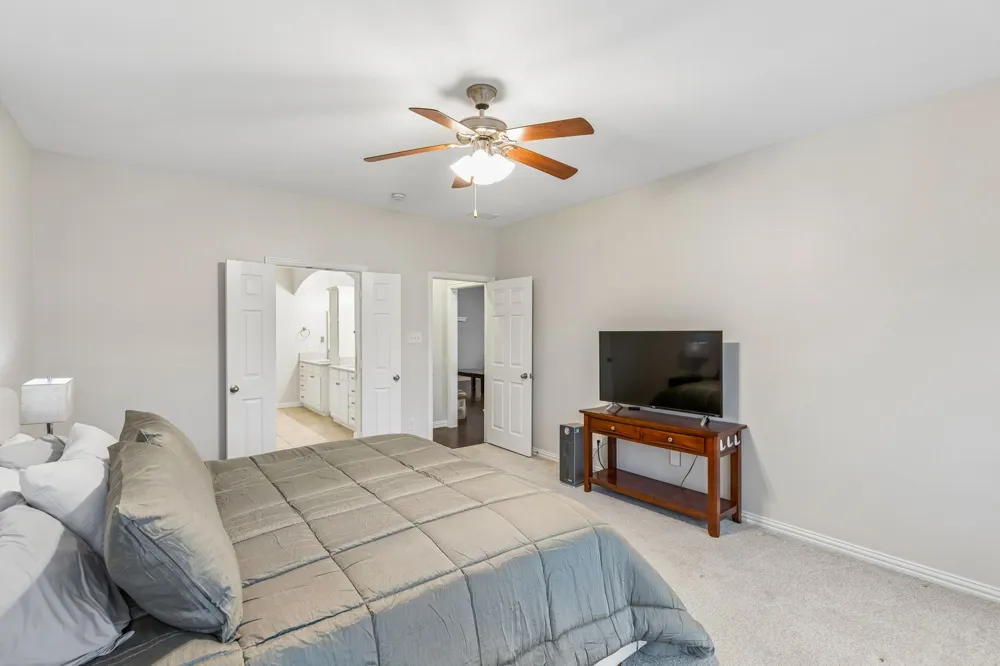 7109 New Bury Court Rowlett, TX 75089