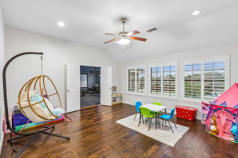 7109 New Bury Court Rowlett, TX 75089