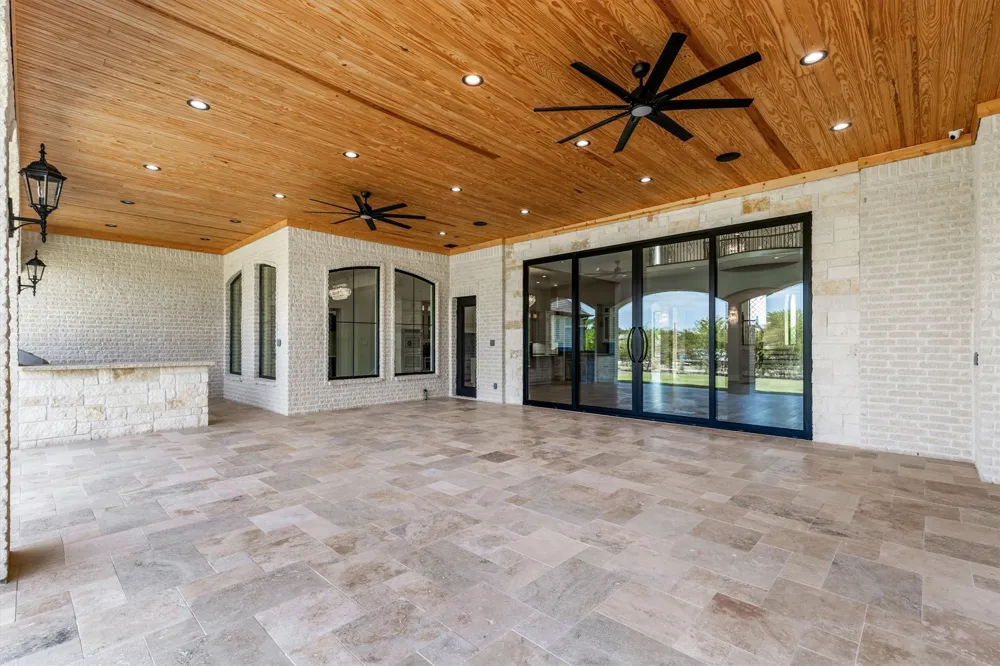 1850 New Castle Court Lucas, TX 75002