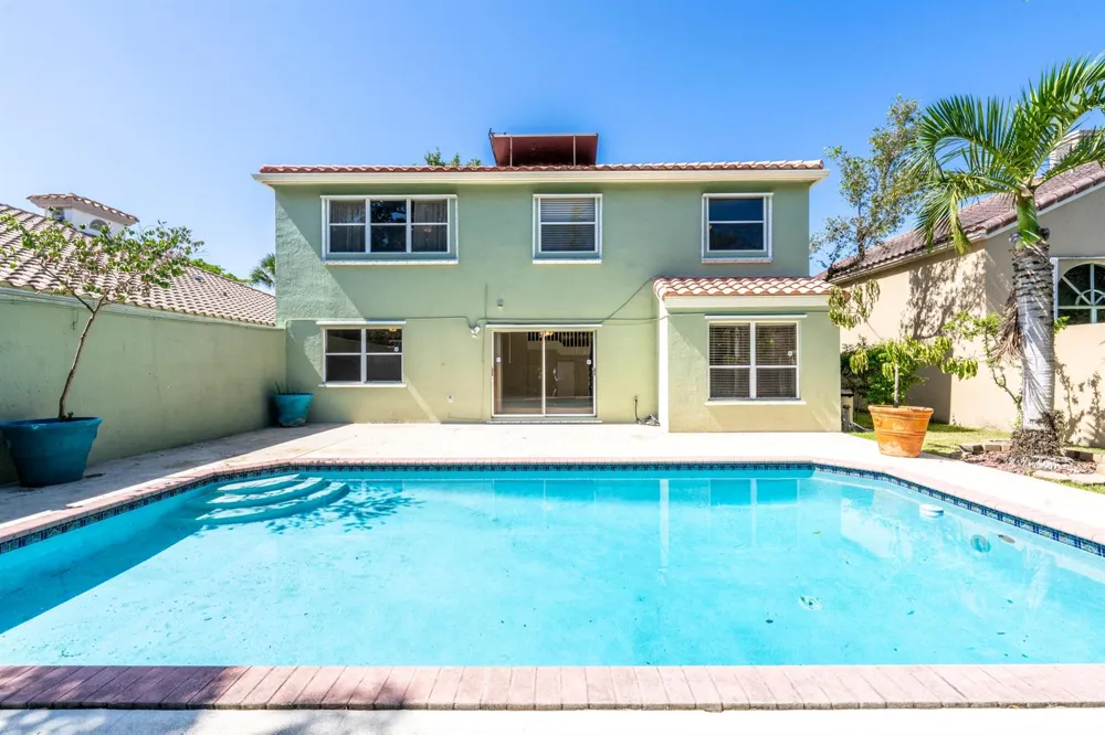 6765 NW 75th Place Parkland, FL 33067