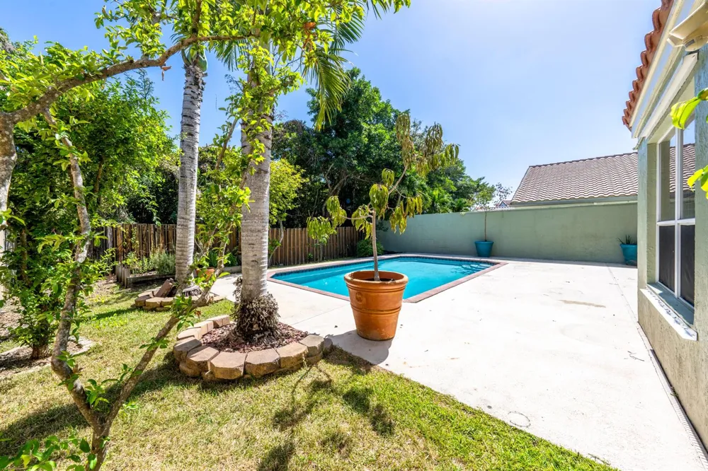 6765 NW 75th Place Parkland, FL 33067
