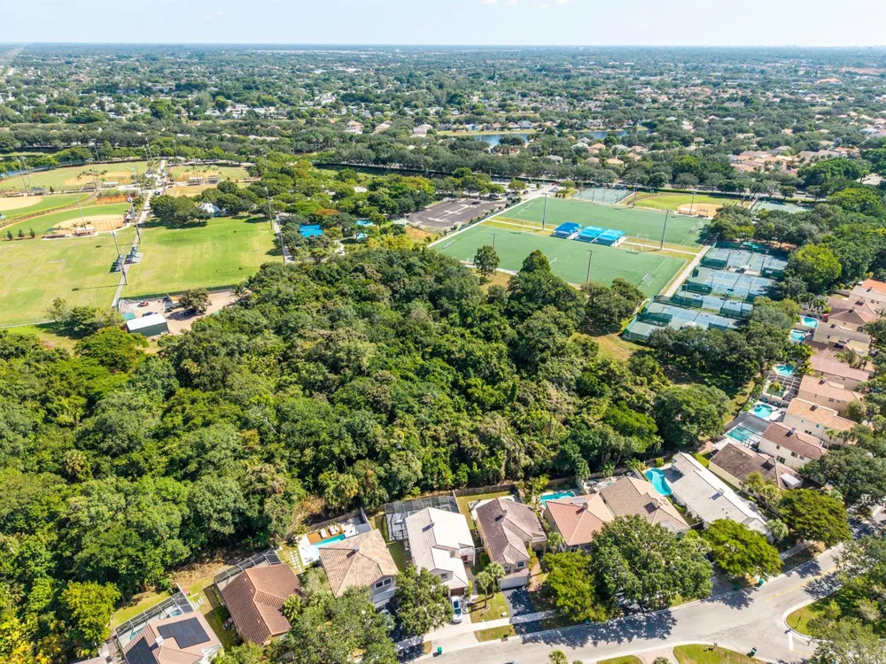 6765 NW 75th Place Parkland, FL 33067
