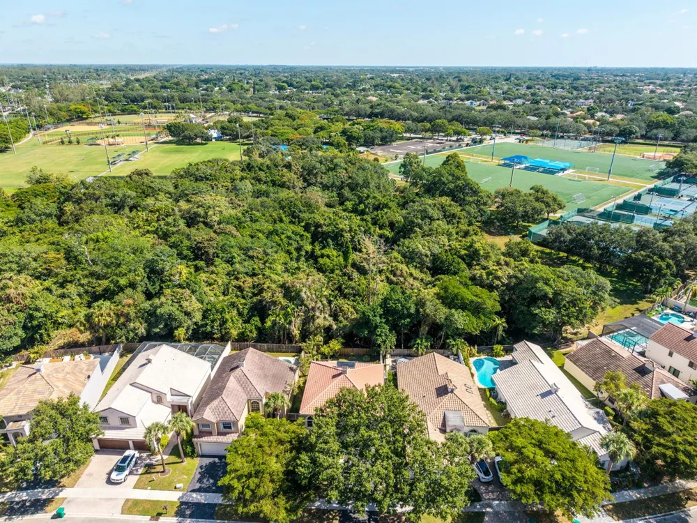 6765 NW 75th Place Parkland, FL 33067