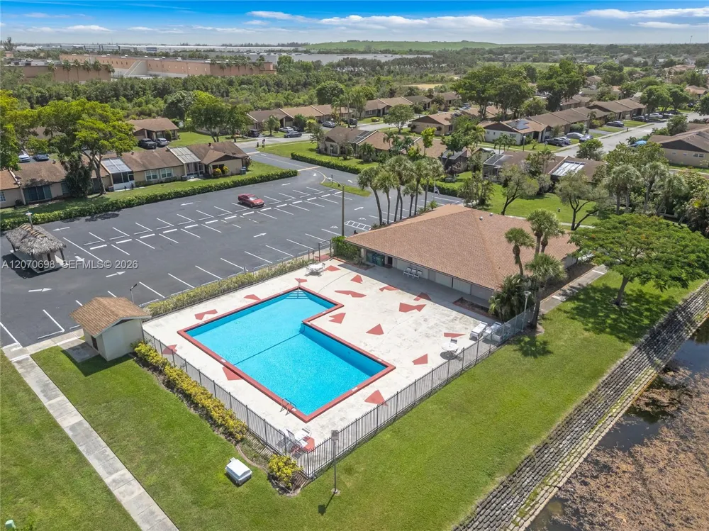 9291 E Elm Ln Miramar, FL 33025