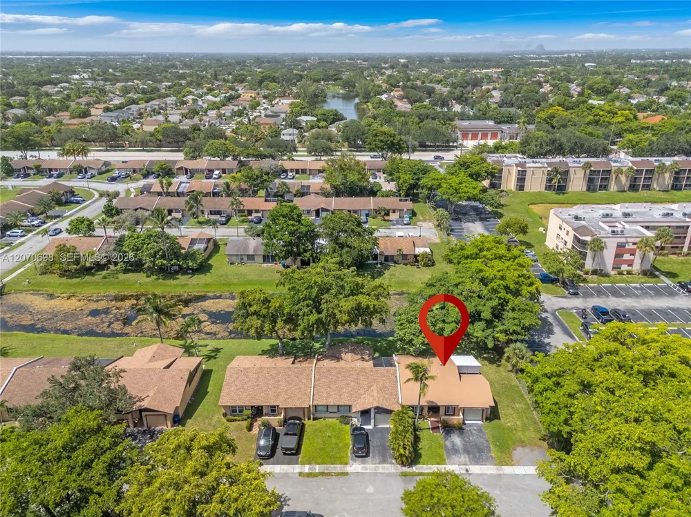 9291 E Elm Ln Miramar, FL 33025