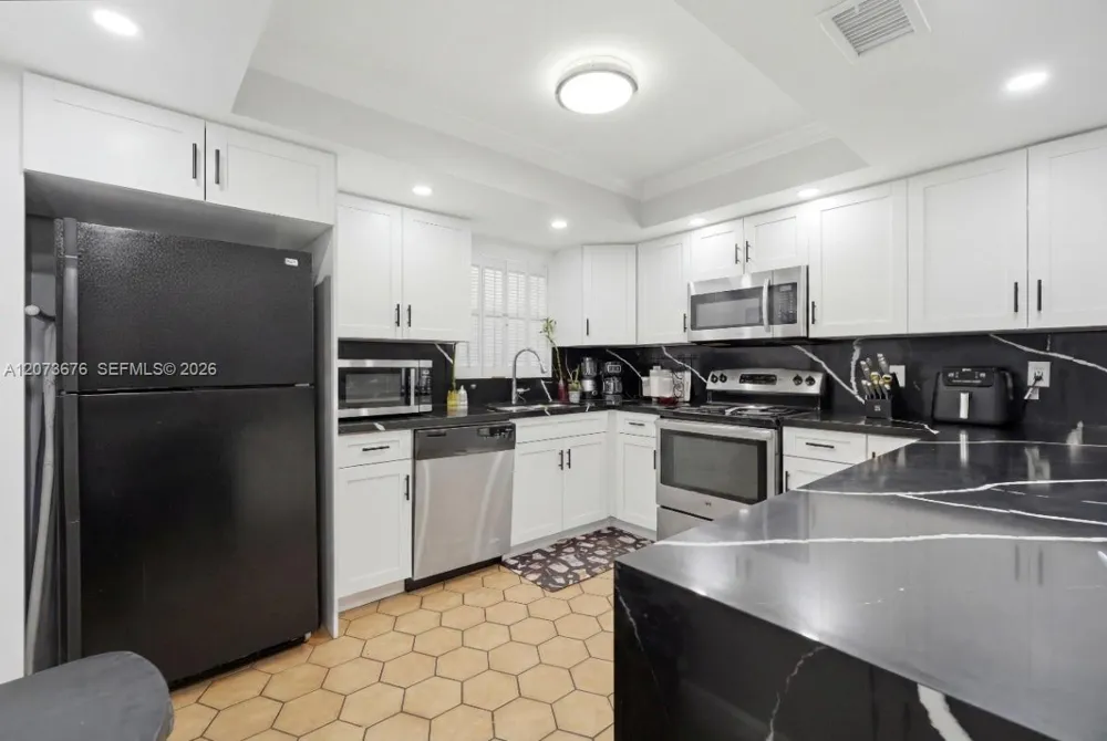 7460 Woodmont Ter #101 Tamarac, FL 33321