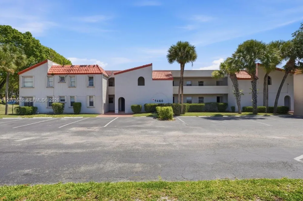 7460 Woodmont Ter #101 Tamarac, FL 33321
