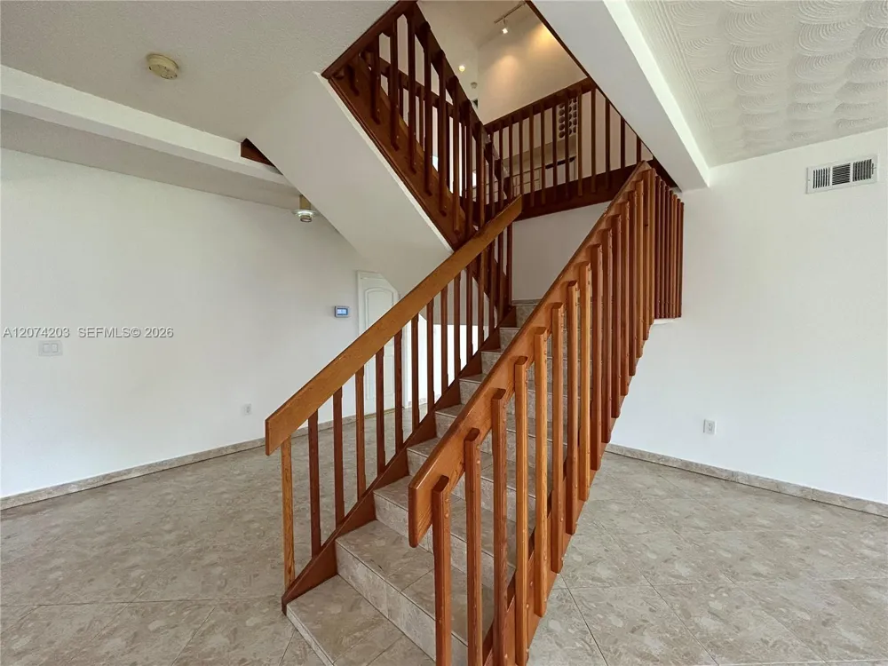 6611 SW 99th Ave Miami, FL 33173