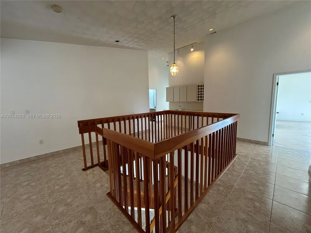 6611 SW 99th Ave Miami, FL 33173