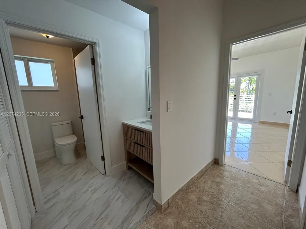 6611 SW 99th Ave Miami, FL 33173