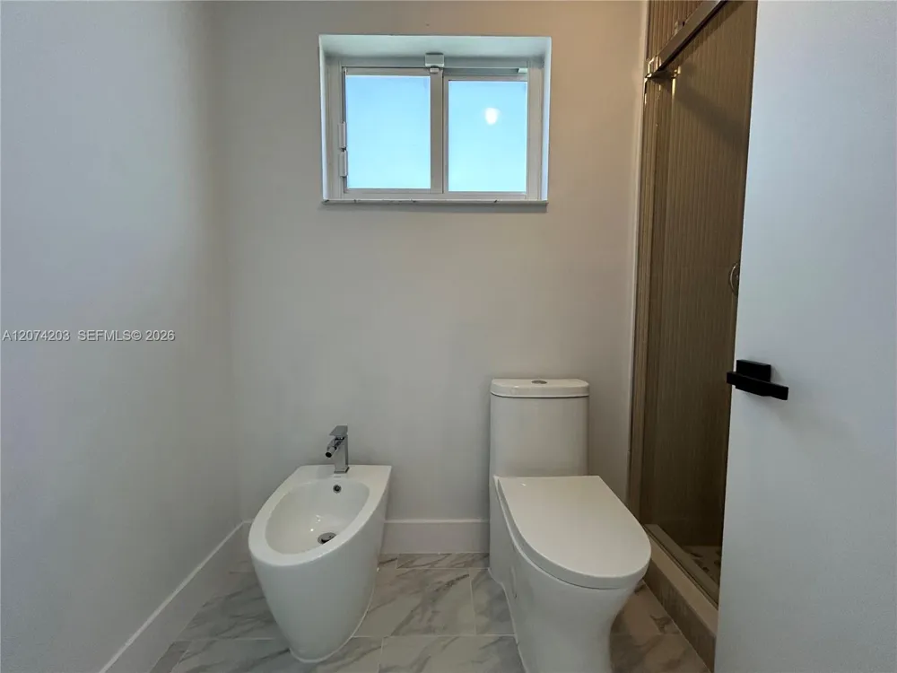 6611 SW 99th Ave Miami, FL 33173
