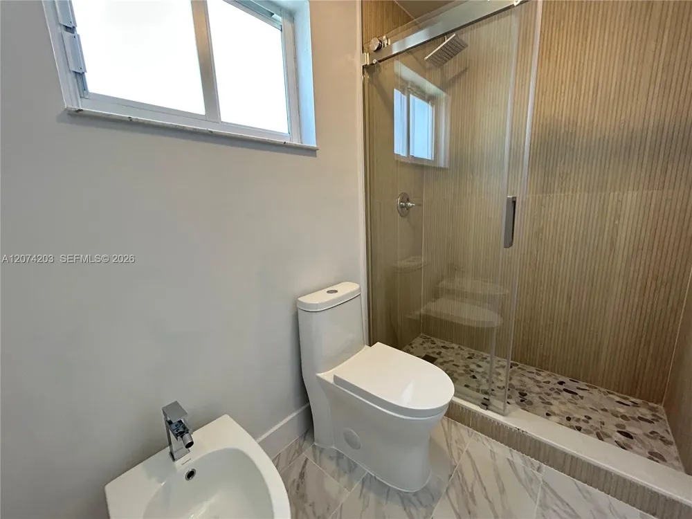 6611 SW 99th Ave Miami, FL 33173