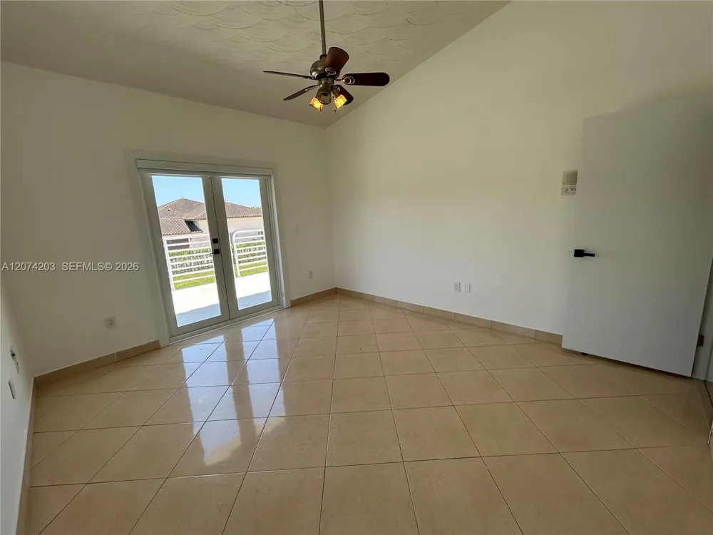 6611 SW 99th Ave Miami, FL 33173
