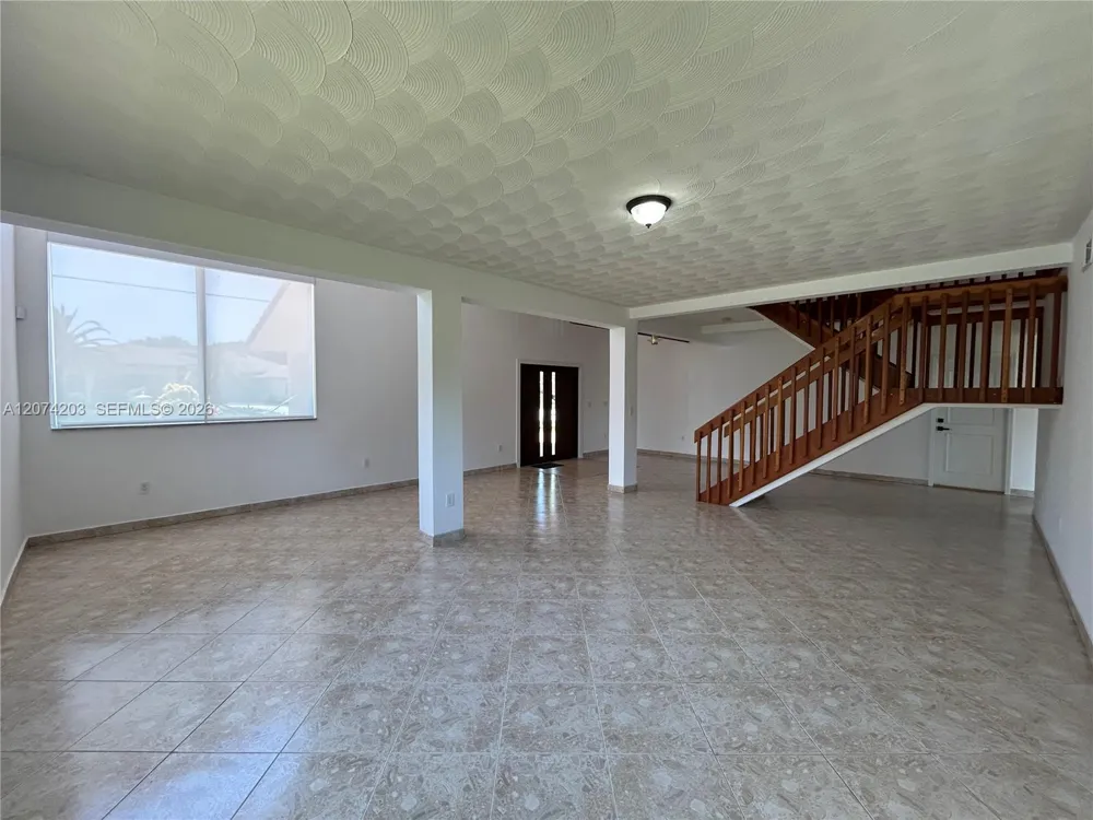 6611 SW 99th Ave Miami, FL 33173