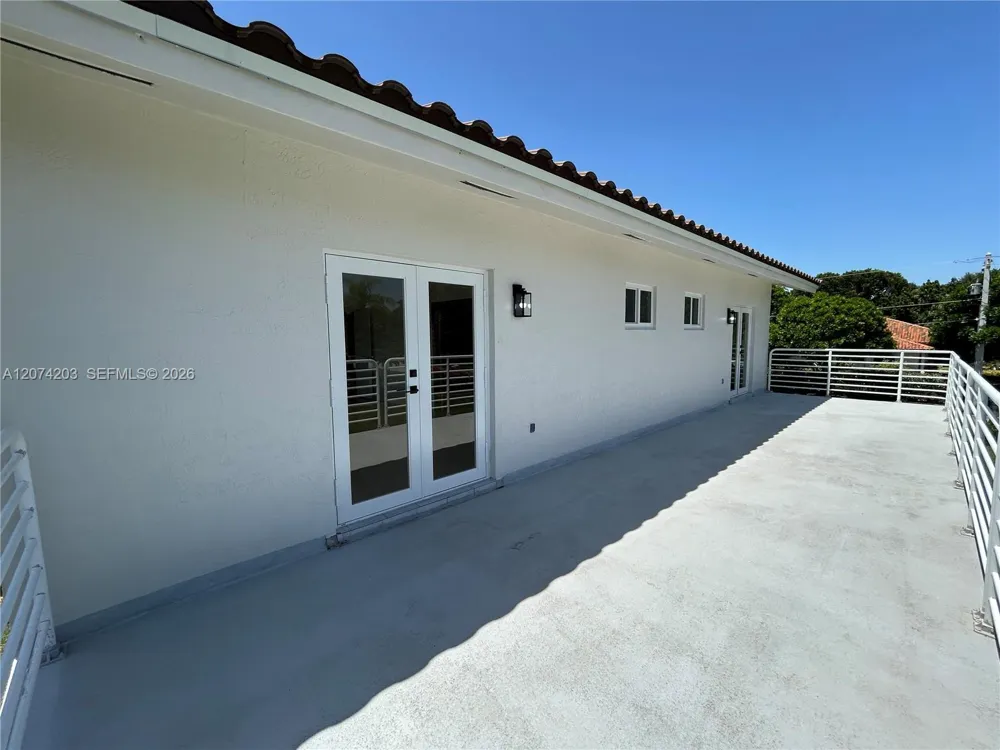 6611 SW 99th Ave Miami, FL 33173