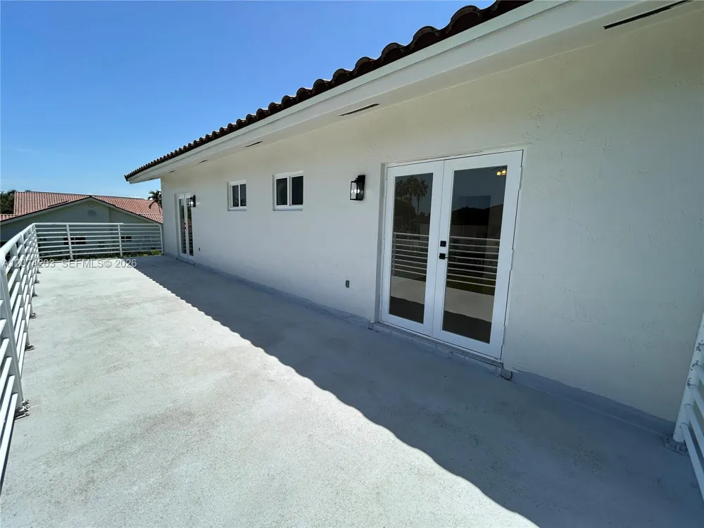 6611 SW 99th Ave Miami, FL 33173