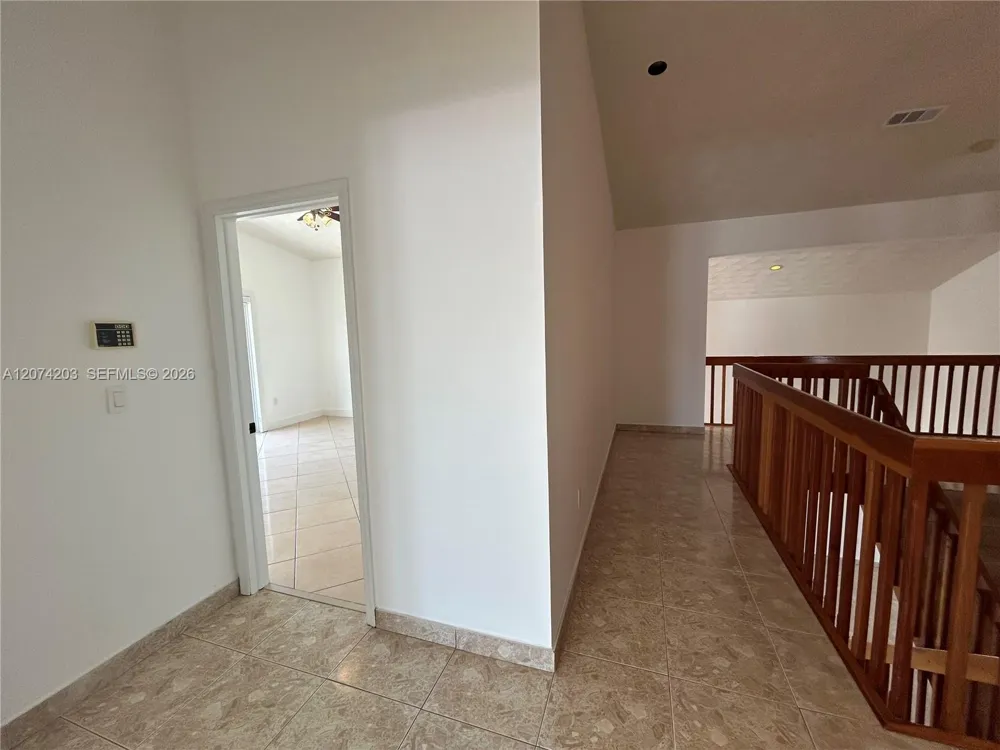 6611 SW 99th Ave Miami, FL 33173