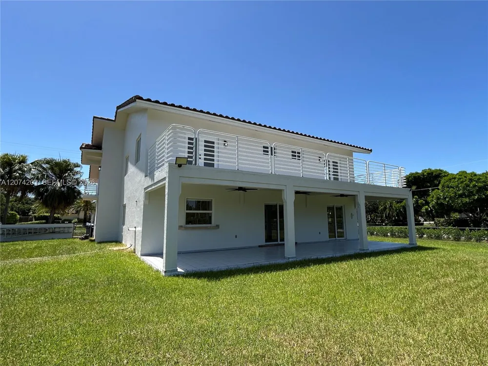 6611 SW 99th Ave Miami, FL 33173