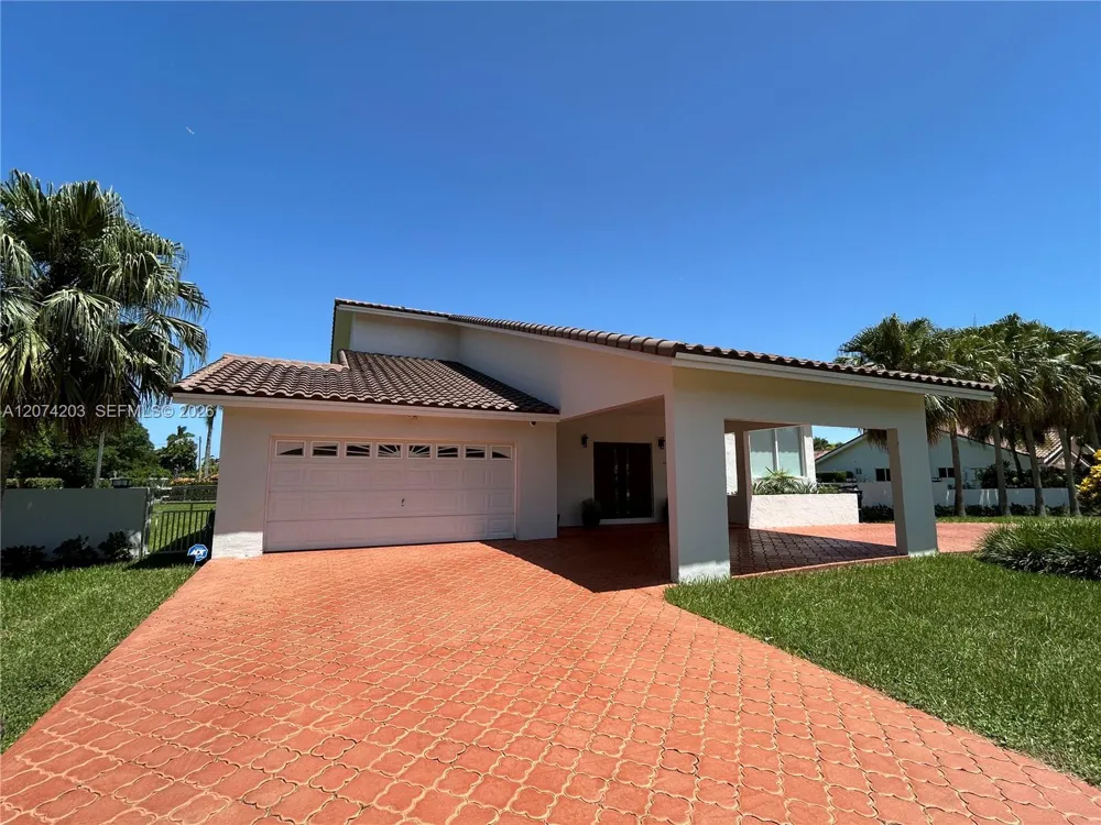 6611 SW 99th Ave Miami, FL 33173