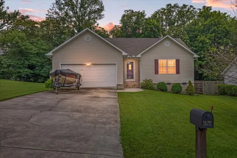 2912 Windsock Ln