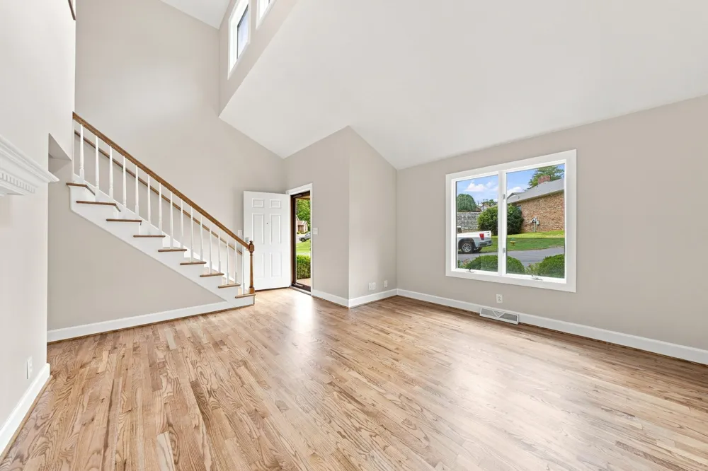 427 Country Club Ct Clarksville, TN 37043