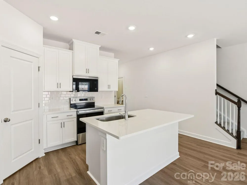 4230 Murk Lane Charlotte, NC 28213