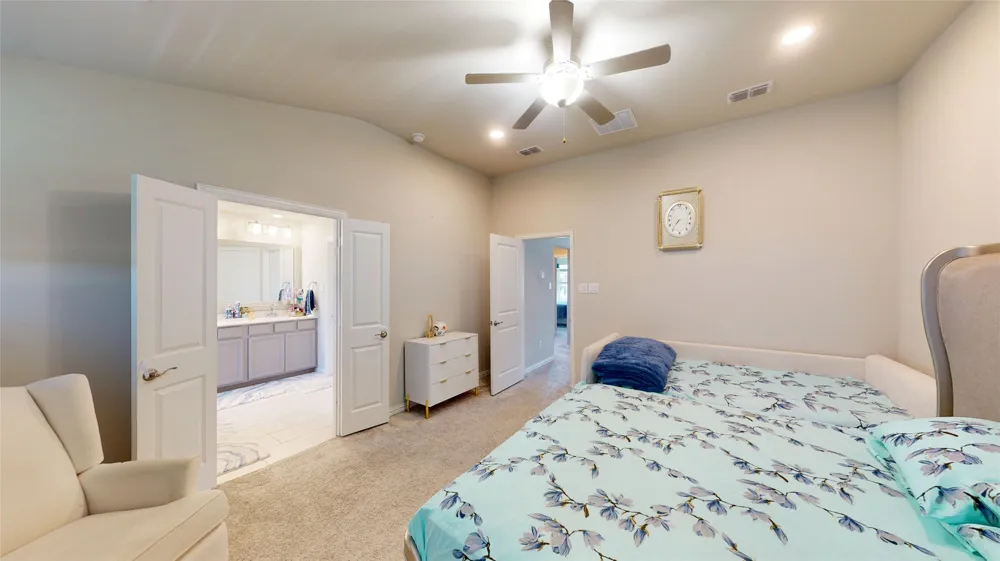 7002 Running Iron Trail Sachse, TX 75048