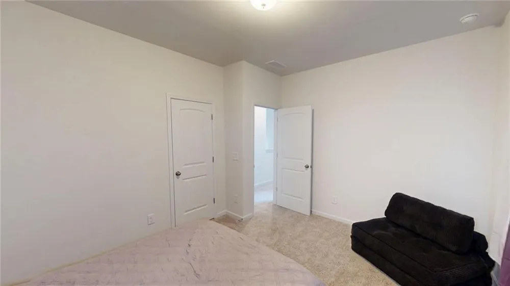 662 Blackshear Trl Temple, GA 30179