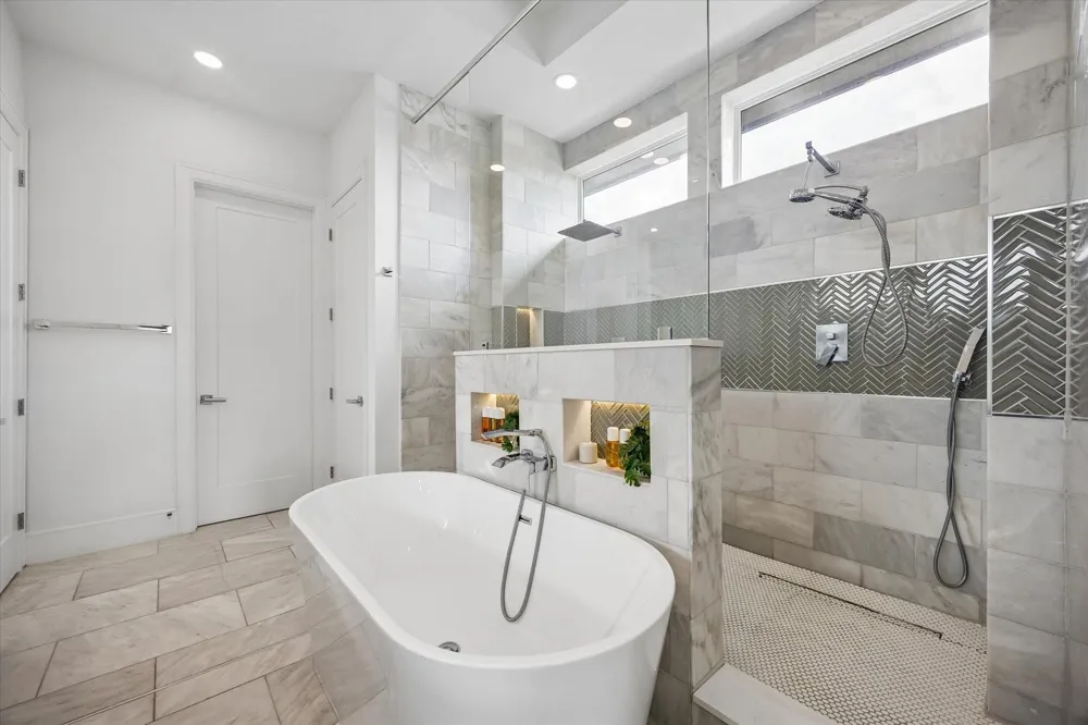 4951 Valkeith Drive Houston, TX 77096