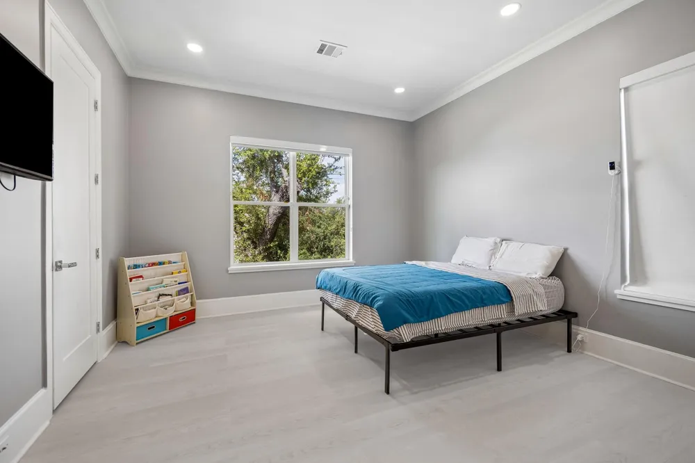 4951 Valkeith Drive Houston, TX 77096