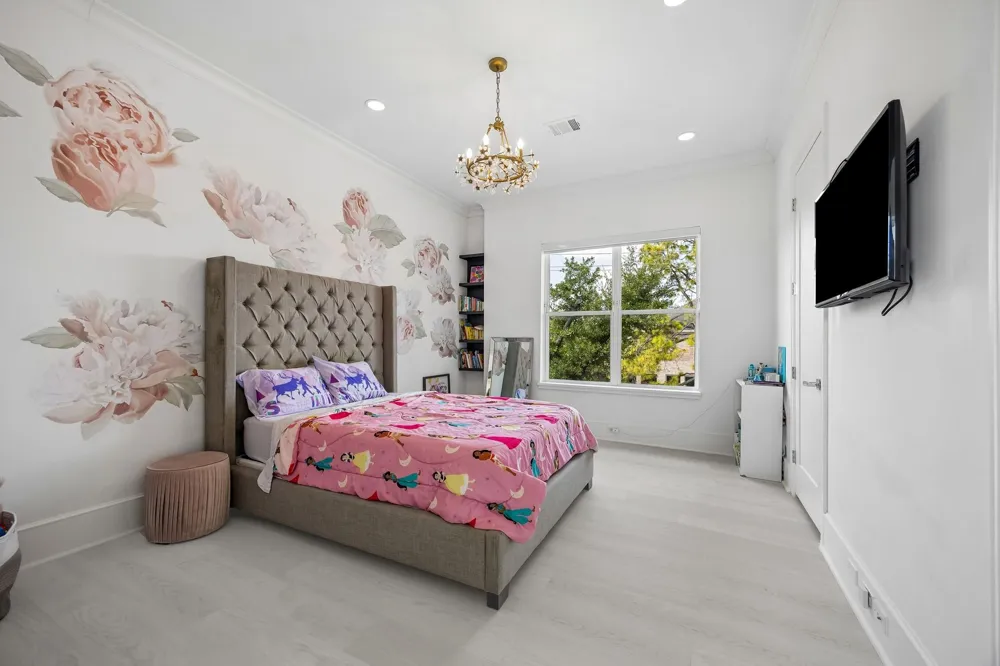 4951 Valkeith Drive Houston, TX 77096