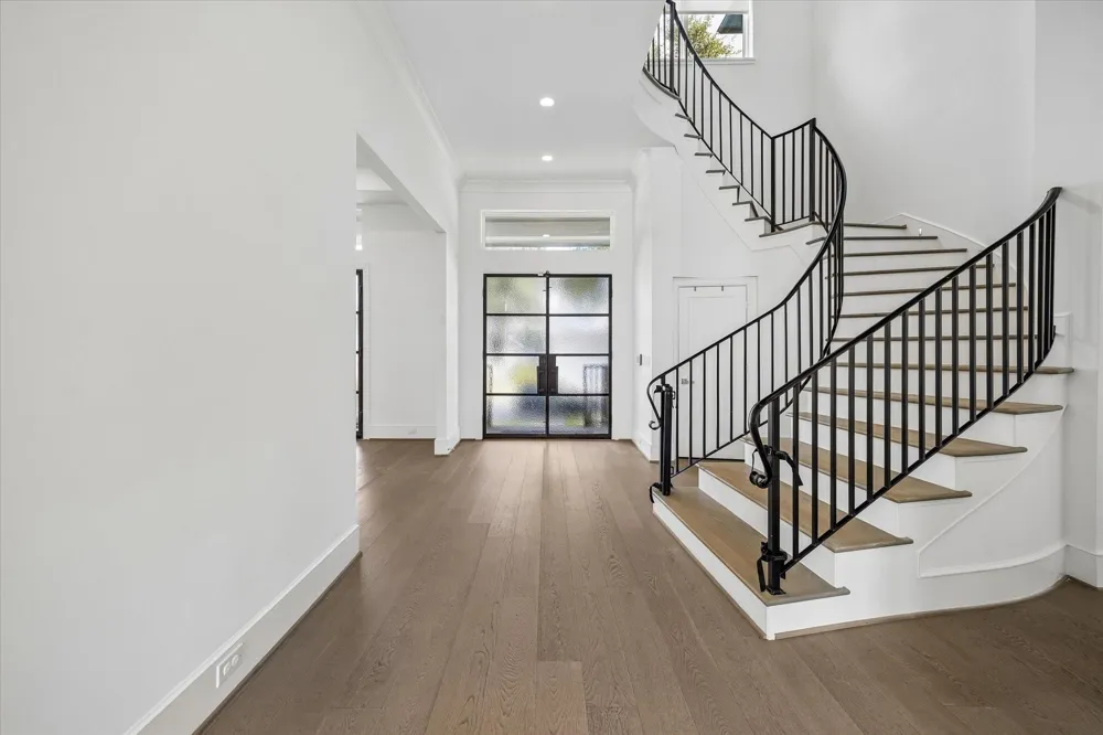 4951 Valkeith Drive Houston, TX 77096