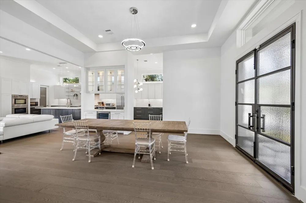 4951 Valkeith Drive Houston, TX 77096