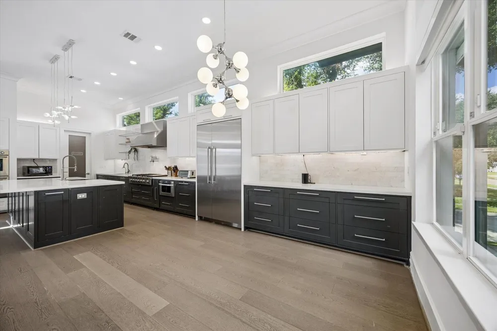 4951 Valkeith Drive Houston, TX 77096