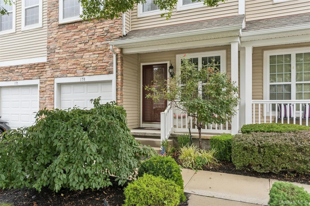 178 Southampton Drive Massapequa, NY 11758
