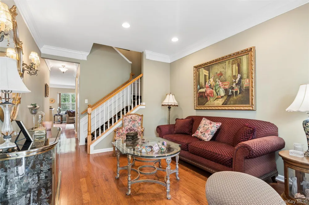 178 Southampton Drive Massapequa, NY 11758