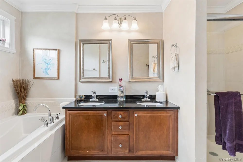 178 Southampton Drive Massapequa, NY 11758