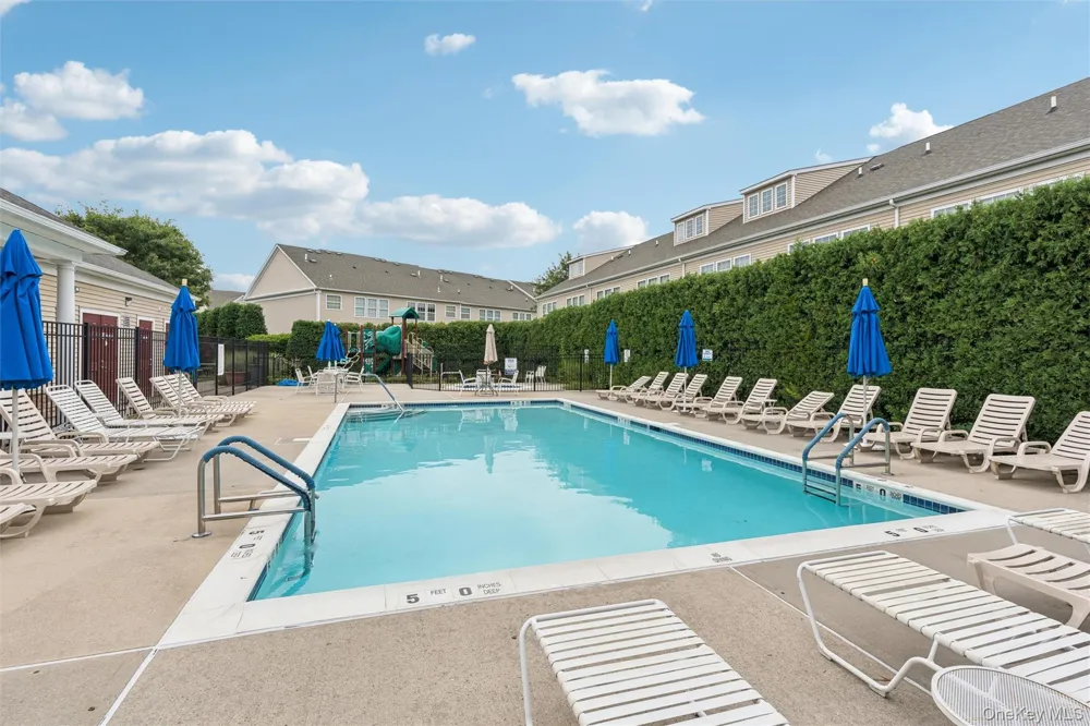 178 Southampton Drive Massapequa, NY 11758