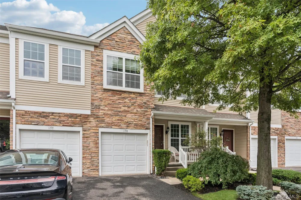178 Southampton Drive Massapequa, NY 11758