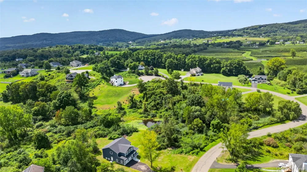 3 Bills Lane Marlboro, NY 12547