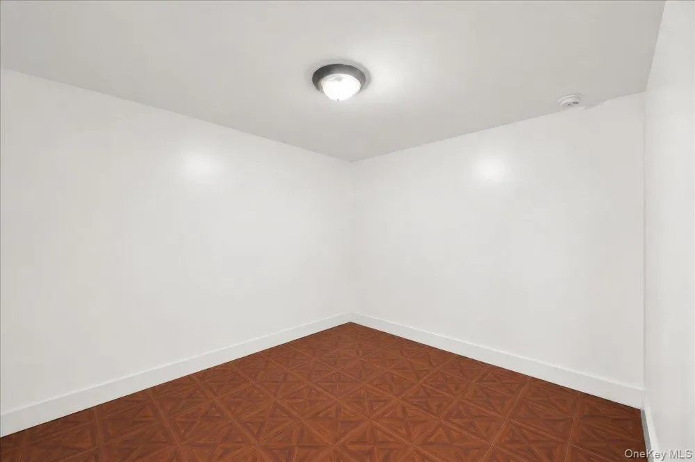 308 W 234th Street Bronx, NY 10463