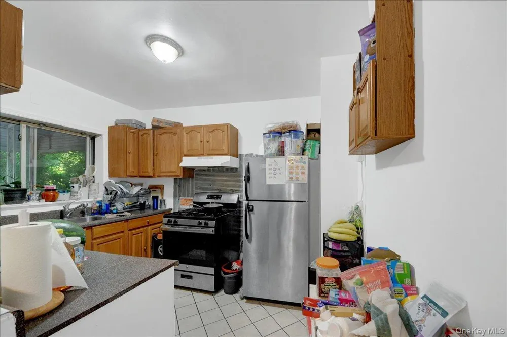 308 W 234th Street Bronx, NY 10463