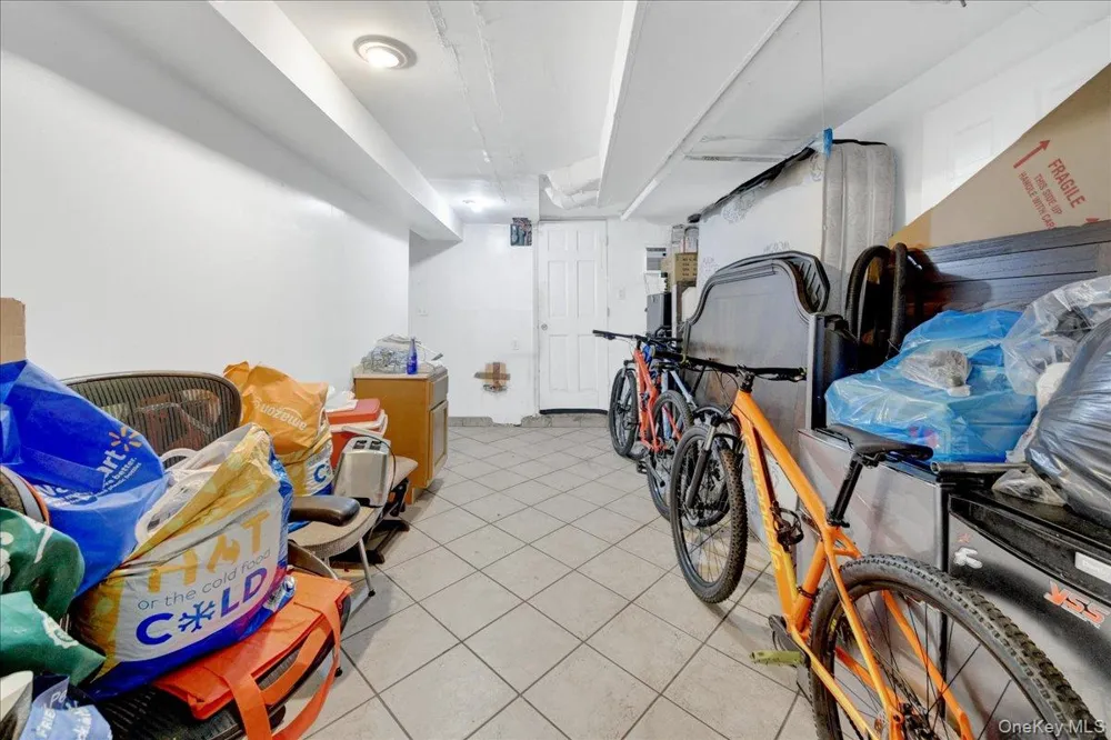 308 W 234th Street Bronx, NY 10463